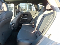 Mercedes-Benz GLC GLC 300 4MATIC SUV 2026