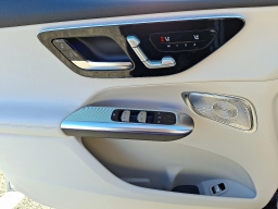 Mercedes-Benz GLC GLC 300 4MATIC SUV 2026