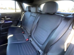 Mercedes-Benz GLC GLC 300 4MATIC SUV 2026