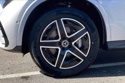 Mercedes-Benz GLC GLC 300 4MATIC SUV 2026