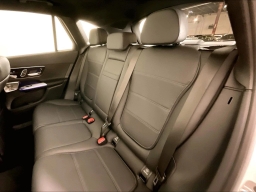 Mercedes-Benz GLC GLC 300 4MATIC SUV 2026