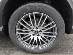 Mercedes-Benz GLC GLC 300 4MATIC SUV 2026