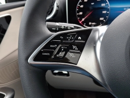 Mercedes-Benz GLC GLC 300 4MATIC SUV 2026