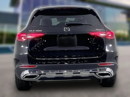 Mercedes-Benz GLC GLC 300 4MATIC SUV 2026