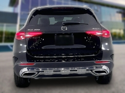 Mercedes-Benz GLC GLC 300 4MATIC SUV 2026