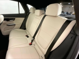 Mercedes-Benz GLC GLC 300 4MATIC SUV 2026