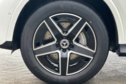 Mercedes-Benz GLC GLC 300 4MATIC SUV 2026