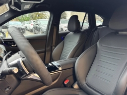 Mercedes-Benz GLC GLC 300 4MATIC SUV 2026