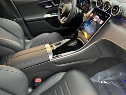 Mercedes-Benz GLC GLC 300 4MATIC SUV 2026