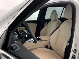 Mercedes-Benz GLC GLC 300 4MATIC SUV 2026