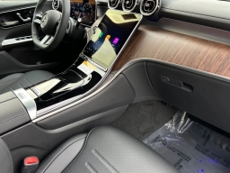 Mercedes-Benz GLC GLC 300 4MATIC SUV 2026