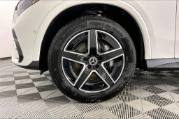 Mercedes-Benz GLC GLC 300 4MATIC SUV 2026