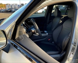 Mercedes-Benz GLC GLC 300 4MATIC SUV 2026