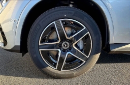 Mercedes-Benz GLC GLC 300 4MATIC SUV 2026