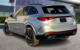 Mercedes-Benz GLC GLC 300 4MATIC SUV 2026