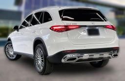 Mercedes-Benz GLC GLC 300 4MATIC SUV 2026