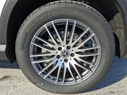 Mercedes-Benz GLC GLC 300 4MATIC SUV 2026