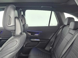 Mercedes-Benz GLC GLC 300 4MATIC SUV 2026