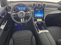 Mercedes-Benz GLC GLC 300 4MATIC SUV 2026