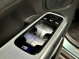 Mercedes-Benz GLC GLC 300 4MATIC SUV 2026