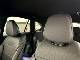 Mercedes-Benz GLC GLC 300 4MATIC SUV 2026