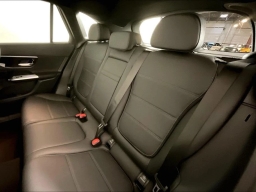 Mercedes-Benz GLC GLC 300 4MATIC SUV 2026