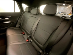 Mercedes-Benz GLC GLC 300 4MATIC SUV 2026