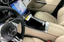 Mercedes-Benz GLC GLC 300 4MATIC SUV 2026