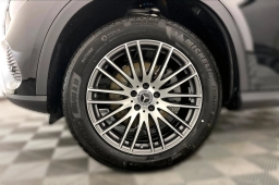 Mercedes-Benz GLC GLC 300 4MATIC SUV 2026