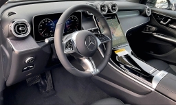 Mercedes-Benz GLC GLC 300 4MATIC SUV 2026