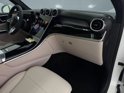 Mercedes-Benz GLC GLC 300 4MATIC SUV 2026