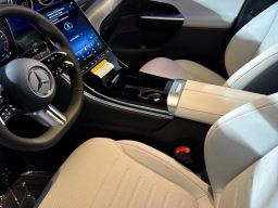 Mercedes-Benz GLC GLC 300 4MATIC SUV 2026