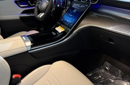 Mercedes-Benz GLC GLC 300 4MATIC SUV 2026