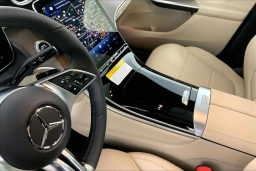 Mercedes-Benz GLC GLC 300 4MATIC SUV 2026