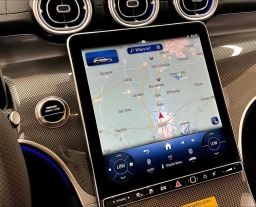 Mercedes-Benz GLC GLC 350e 4MATIC SUV 2025