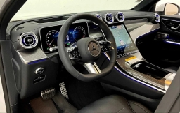 Mercedes-Benz GLC GLC 350e 4MATIC SUV 2025