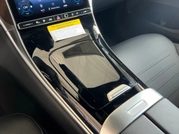 Mercedes-Benz GLC GLC 350e 4MATIC SUV 2025