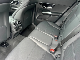 Mercedes-Benz GLC GLC 350e 4MATIC SUV 2026