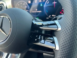 Mercedes-Benz GLC GLC 350e 4MATIC SUV 2025