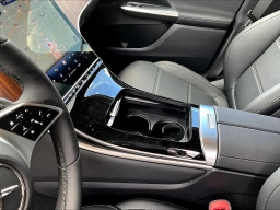 Mercedes-Benz GLC GLC 350e 4MATIC SUV 2025