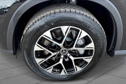 Mercedes-Benz GLC GLC 350e 4MATIC SUV 2025