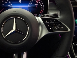 Mercedes-Benz GLC GLC 350e 4MATIC SUV 2026