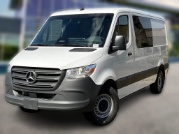 Mercedes-Benz Sprinter Crew Van Standard Roof 4-Cyl Diesel 2500 Standard Roof I4 Diesel 144" RWD 2026
