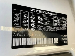 Mercedes-Benz Sprinter Crew Van Standard Roof 4-Cyl Diesel 2500 Standard Roof I4 Diesel 144" RWD 2026