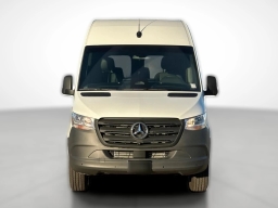 Mercedes-Benz Sprinter Crew Van Standard Roof 4-Cyl Diesel 2500 Standard Roof I4 Diesel 144" RWD 2026
