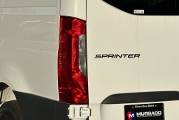 Mercedes-Benz Sprinter Crew Van Standard Roof 4-Cyl Diesel 2500 Standard Roof I4 Diesel 144" RWD 2026