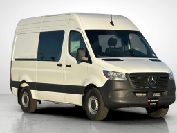 Mercedes-Benz Sprinter Crew Van Standard Roof 4-Cyl Diesel 2500 Standard Roof I4 Diesel 144" RWD 2026
