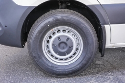 Mercedes-Benz Sprinter Crew Van Standard Roof 4-Cyl Diesel 2500 Standard Roof I4 Diesel 144" RWD 2026