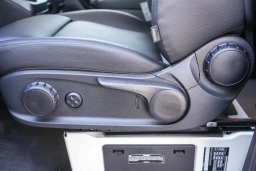 Mercedes-Benz Sprinter Crew Van Standard Roof 4-Cyl Diesel 2500 Standard Roof I4 Diesel 144" RWD 2026