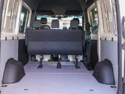 Mercedes-Benz Sprinter Crew Van Standard Roof 4-Cyl Diesel 2500 Standard Roof I4 Diesel 144" RWD 2026